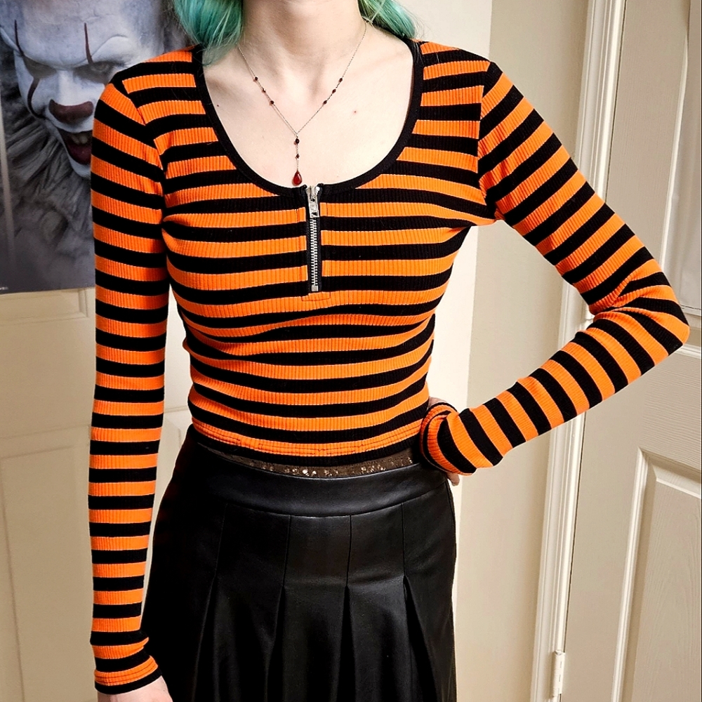 🎃 Pumpkin Orange Black Striped Killstar Long Sleeve Sweater Crop Top S 🎃